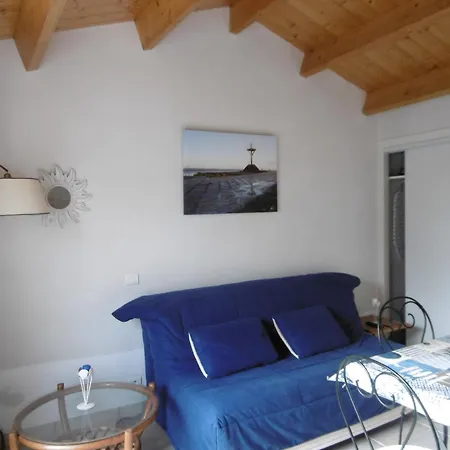Holiday home Maison 2 Pers. A Noirmoutier, Proche Plage, Parking - Fr-1-823-115