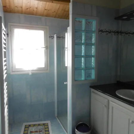 Maison 2 Pers. A Noirmoutier, Proche Plage, Parking - Fr-1-823-115 Noirmoutier-en-l'Ile